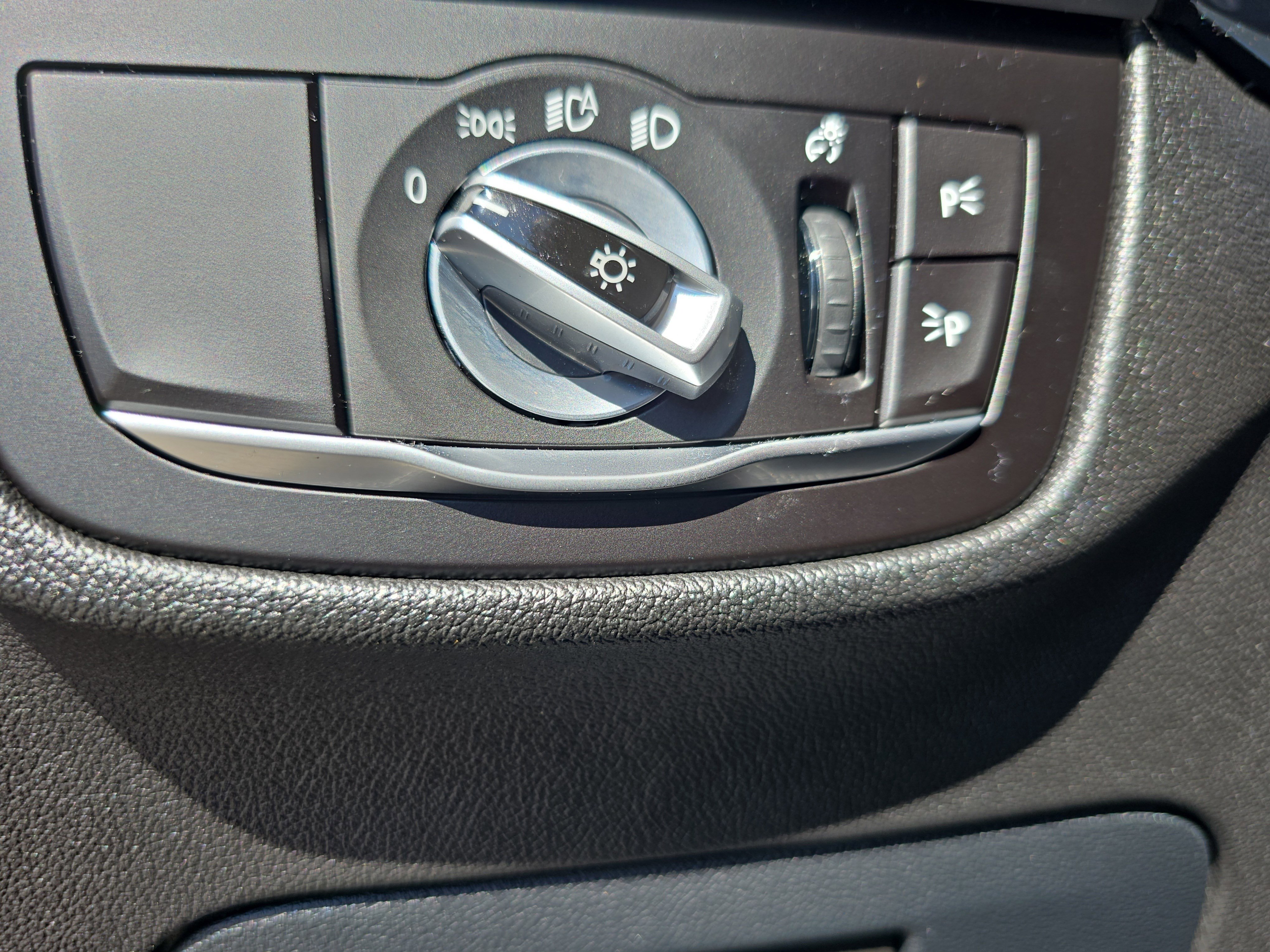 Used 2022 BMW X3 xDrive30i w/ Premium Package 2 image 27