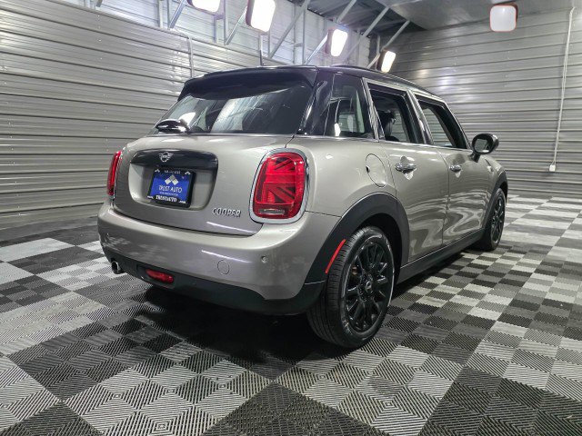 Used 2020 MINI Cooper 4-Door Hardtop FWD image 5