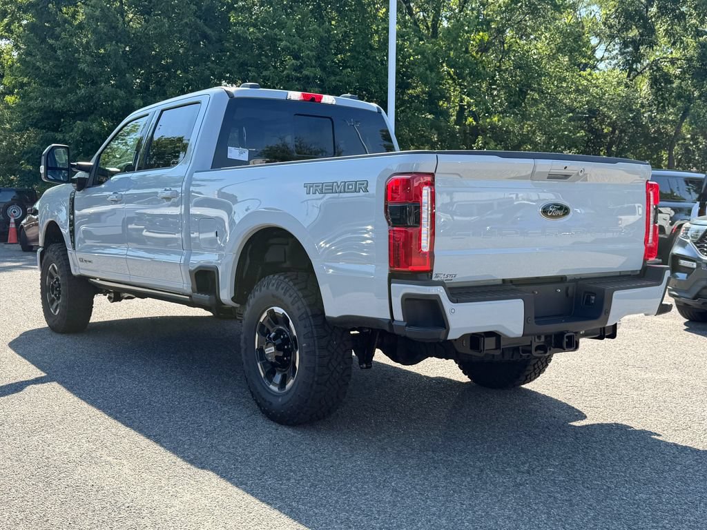 New 2026 Ford F350 Lariat w/ Tremor Off-Road Package AWD/4WD image 4