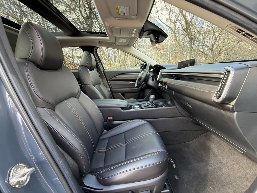 Used 2025 MAZDA CX-50 AWD 2.5 Hybrid w/ Premium Pkg image 38