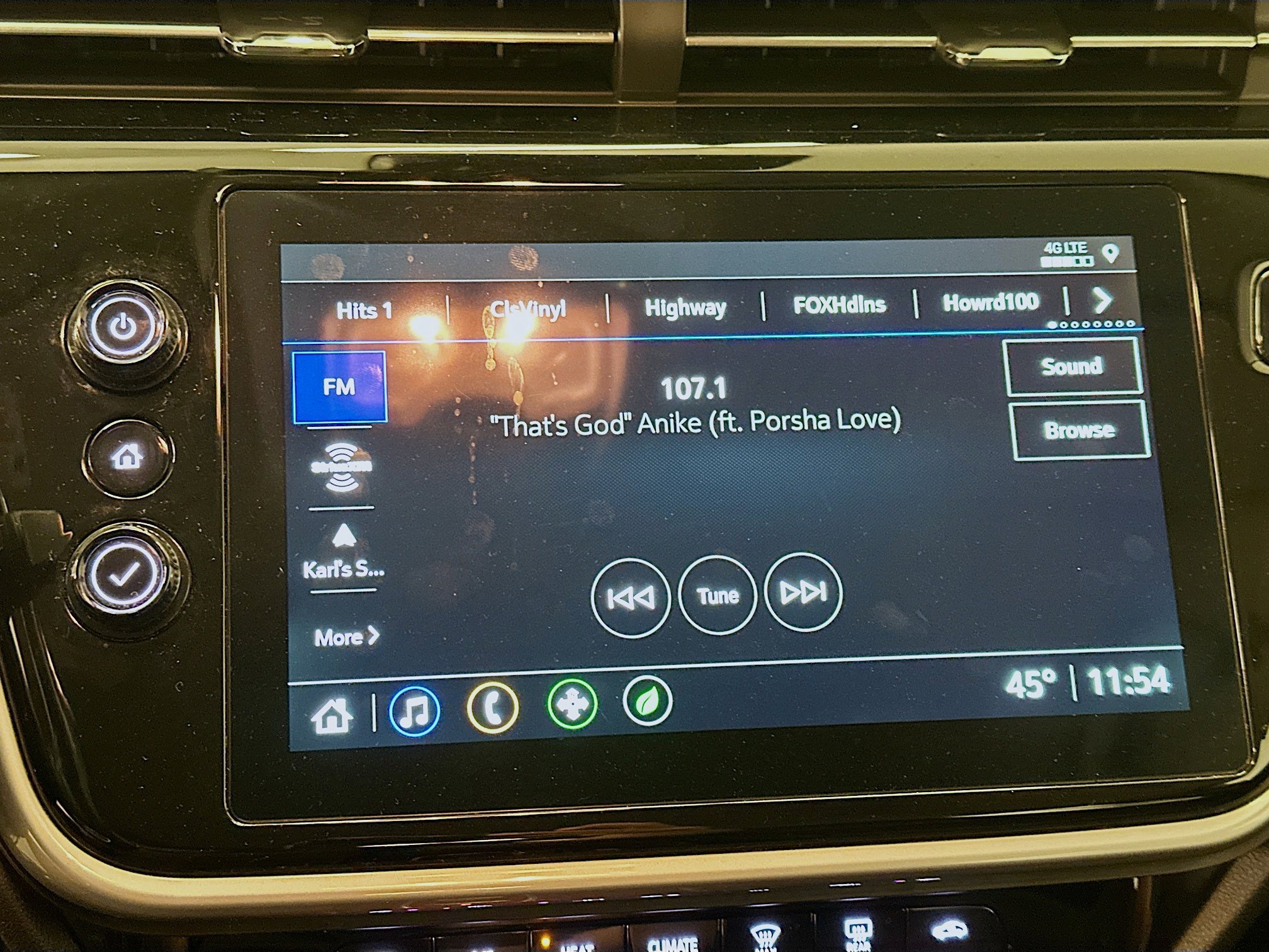 Used 2023 Chevrolet Bolt EUV Premier image 21