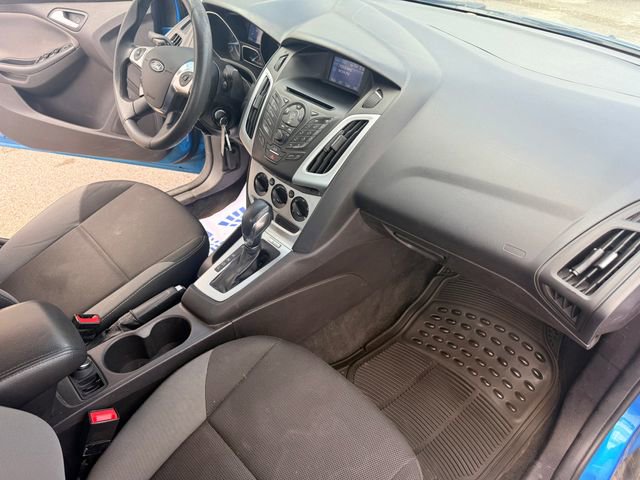 Used 2014 Ford Focus SE image 25