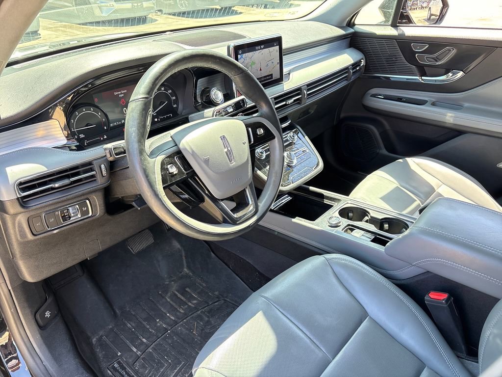 Used 2020 Lincoln Corsair AWD w/ Equipment Group 101A image 6