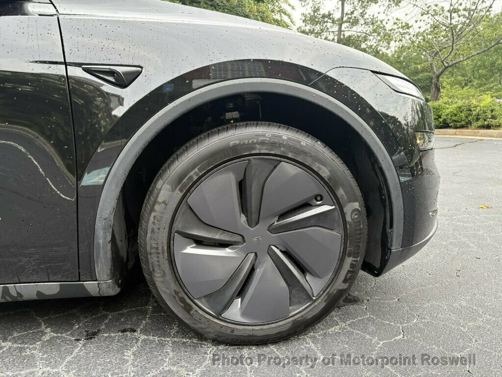Used 2026 Tesla Model Y Long Range RWD image 22
