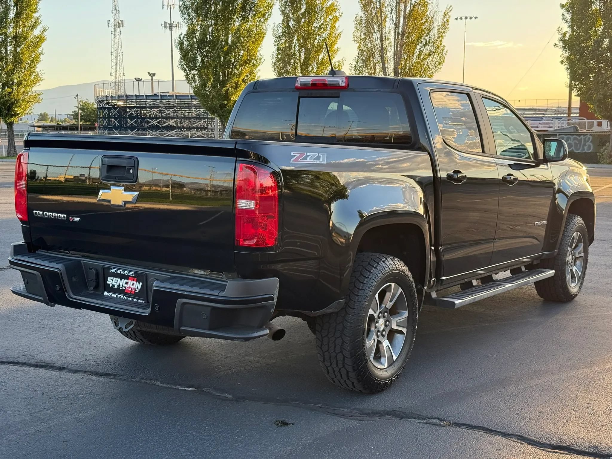 Used 2019 Chevrolet Colorado Z71 AWD/4WD image 8