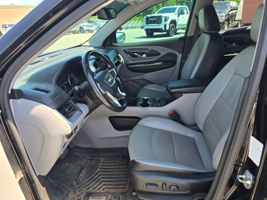 Used 2022 GMC Terrain SLT AWD/4WD image 4