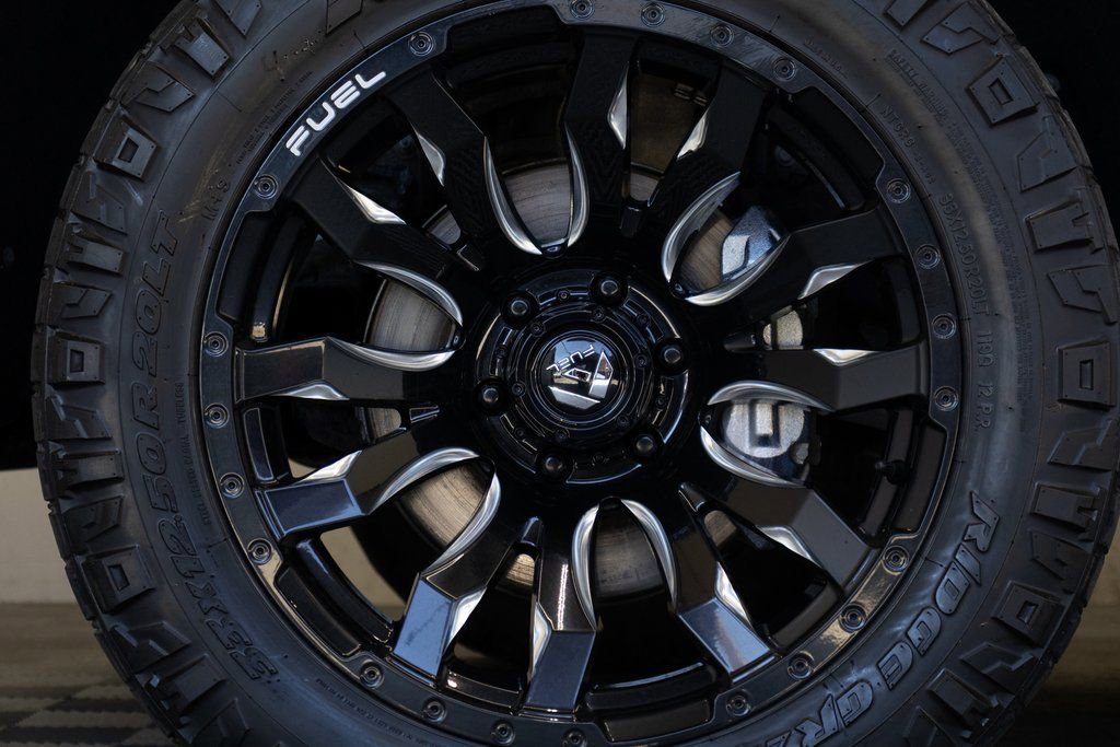 Used 2023 GMC Sierra 1500 Denali Ultimate AWD/4WD image 10