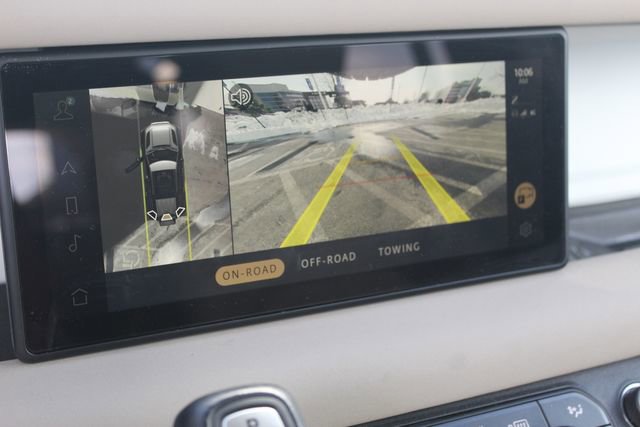 Used 2023 Land Rover Defender 110 S image 20