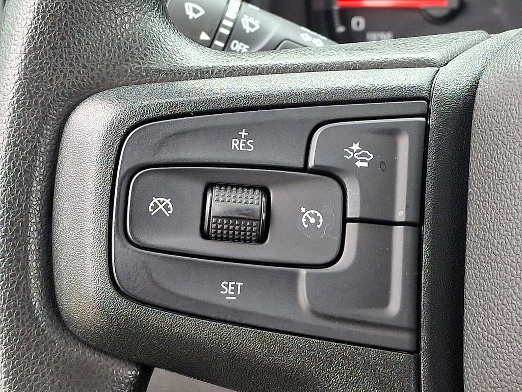 Used 2025 Chevrolet Silverado 2500 Custom image 20