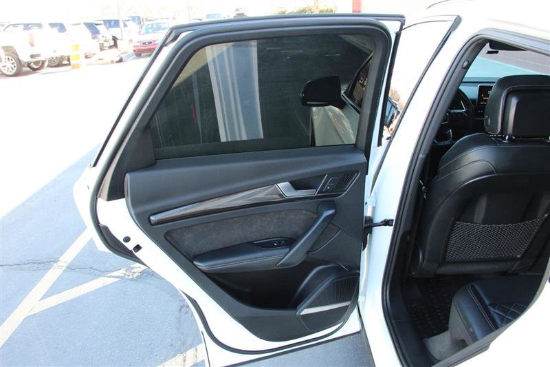 Used 2020 Audi SQ5 Prestige w/ Prestige Package AWD/4WD image 15