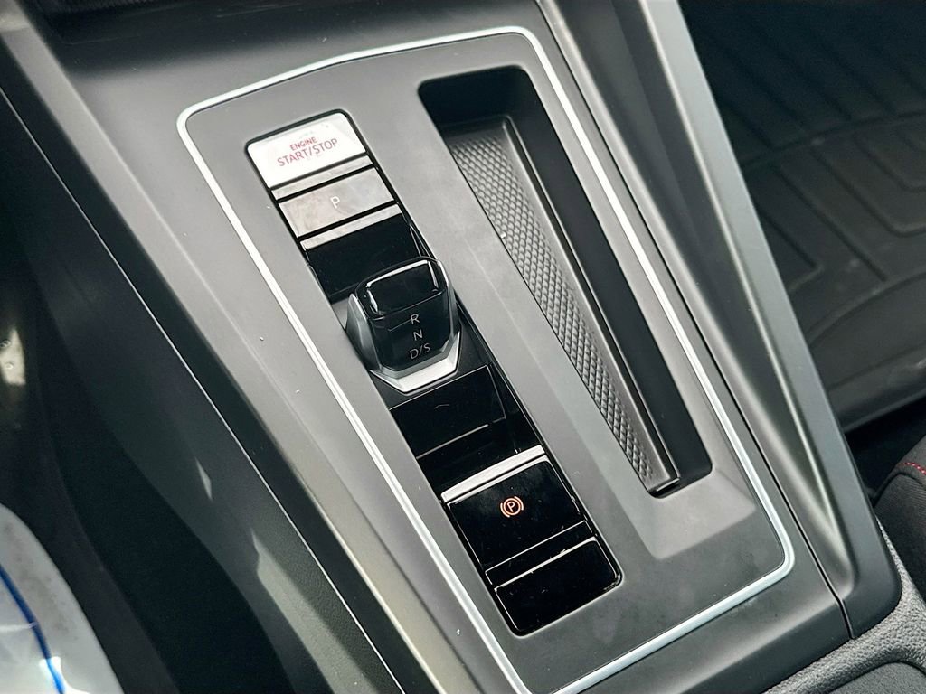 Used 2022 Volkswagen GTI S image 16