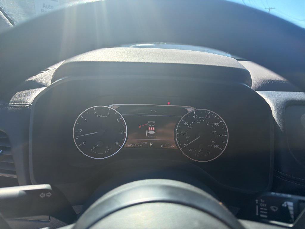 Used 2023 Nissan Rogue S FWD image 19