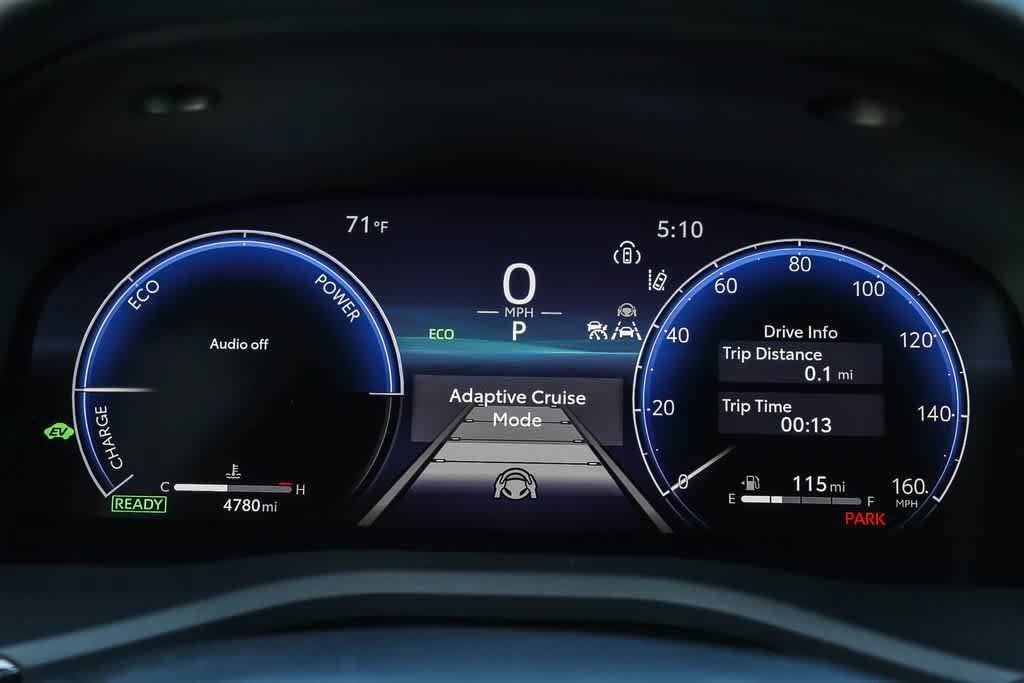 Used 2025 Toyota Camry XLE FWD image 23