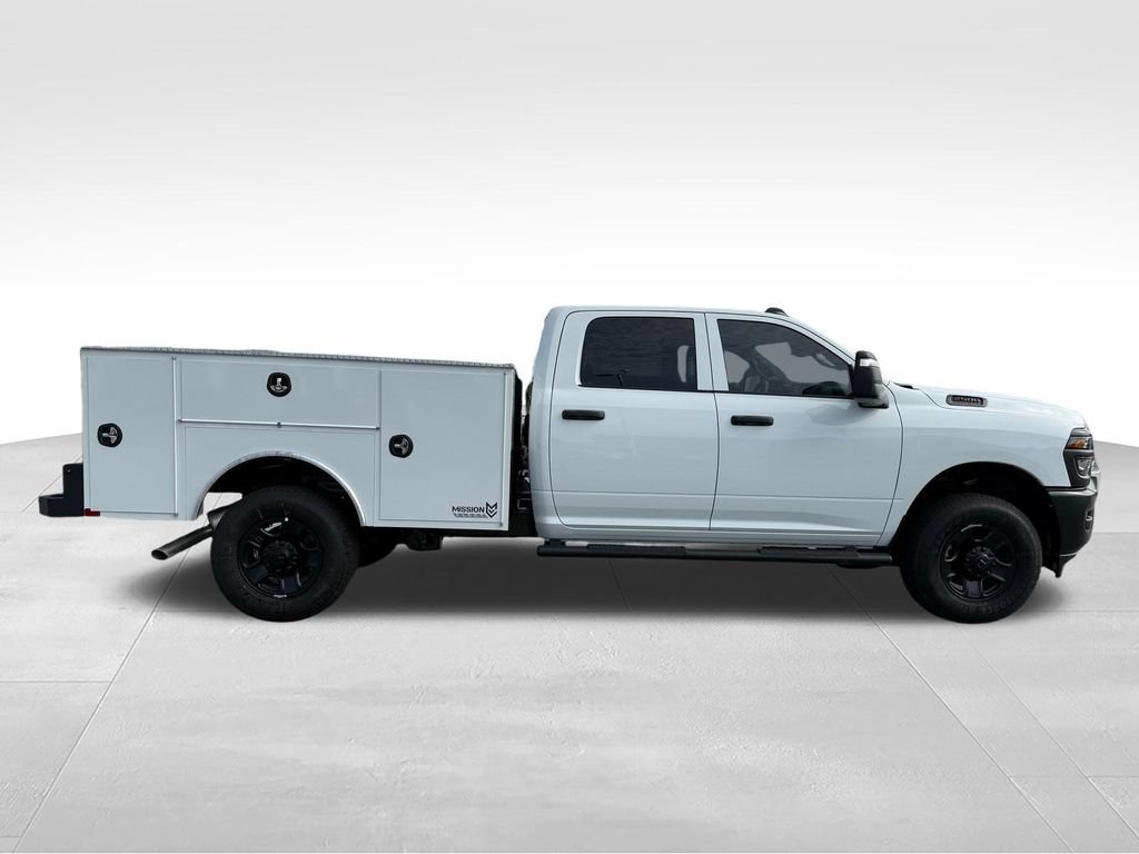 New 2026 RAM 2500 Tradesman AWD/4WD image 28