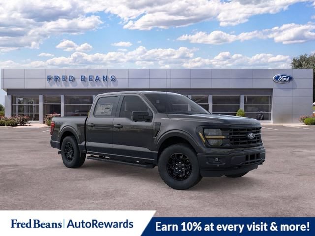 New 2026 Ford F150 XLT w/ Equipment Group 302A MID