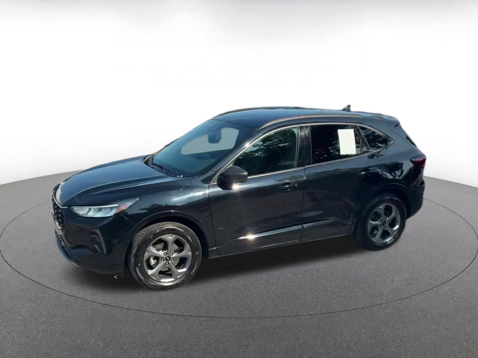 Used 2024 Ford Escape ST-Line AWD/4WD image 7