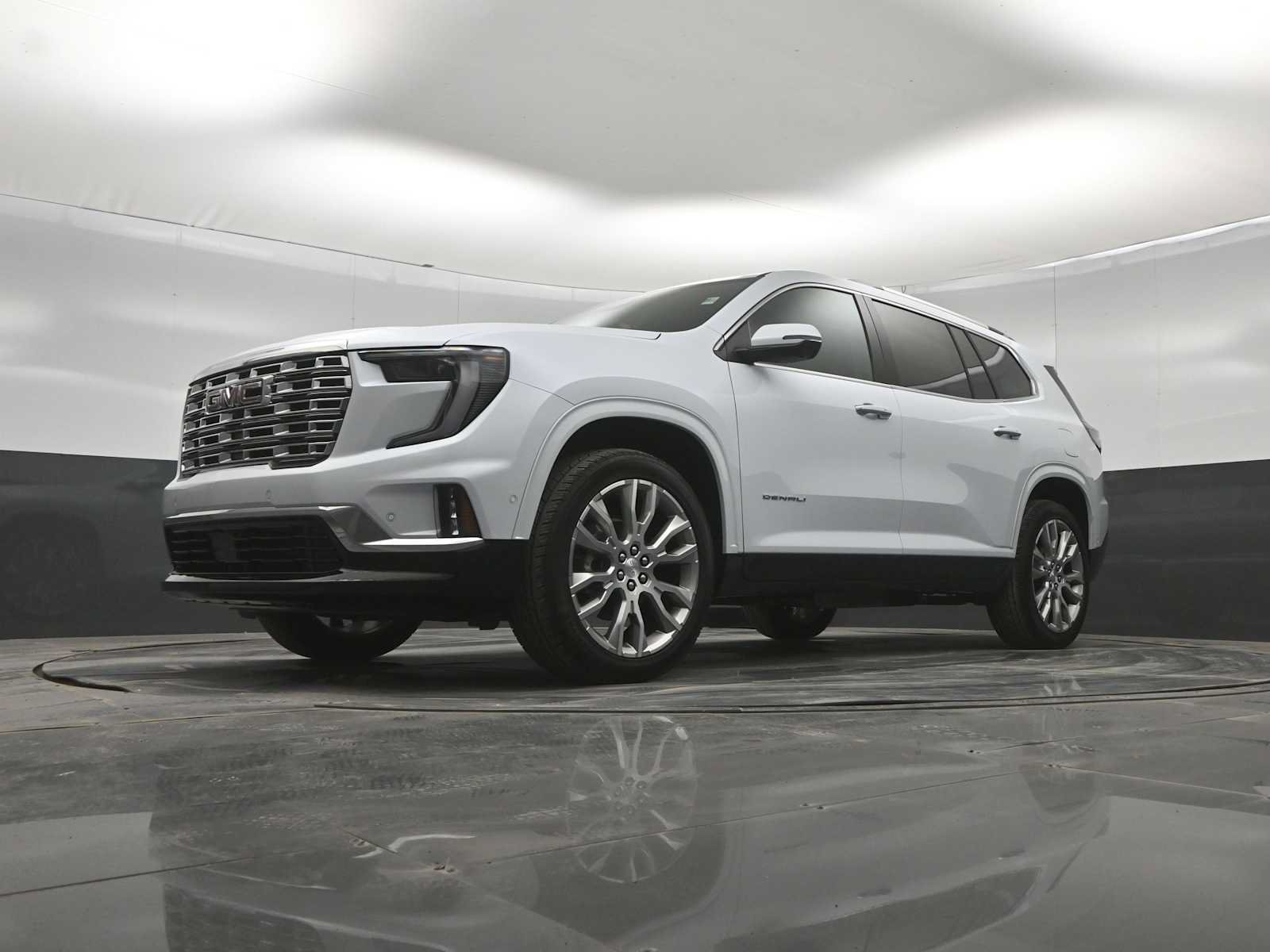 New 2026 GMC Acadia Denali w/ Super Cruise Package AWD/4WD image 35