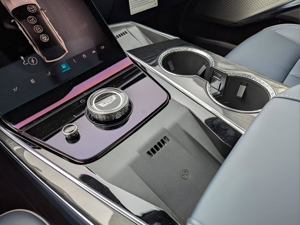 New 2025 Cadillac Escalade IQ Sport 2 AWD/4WD image 13