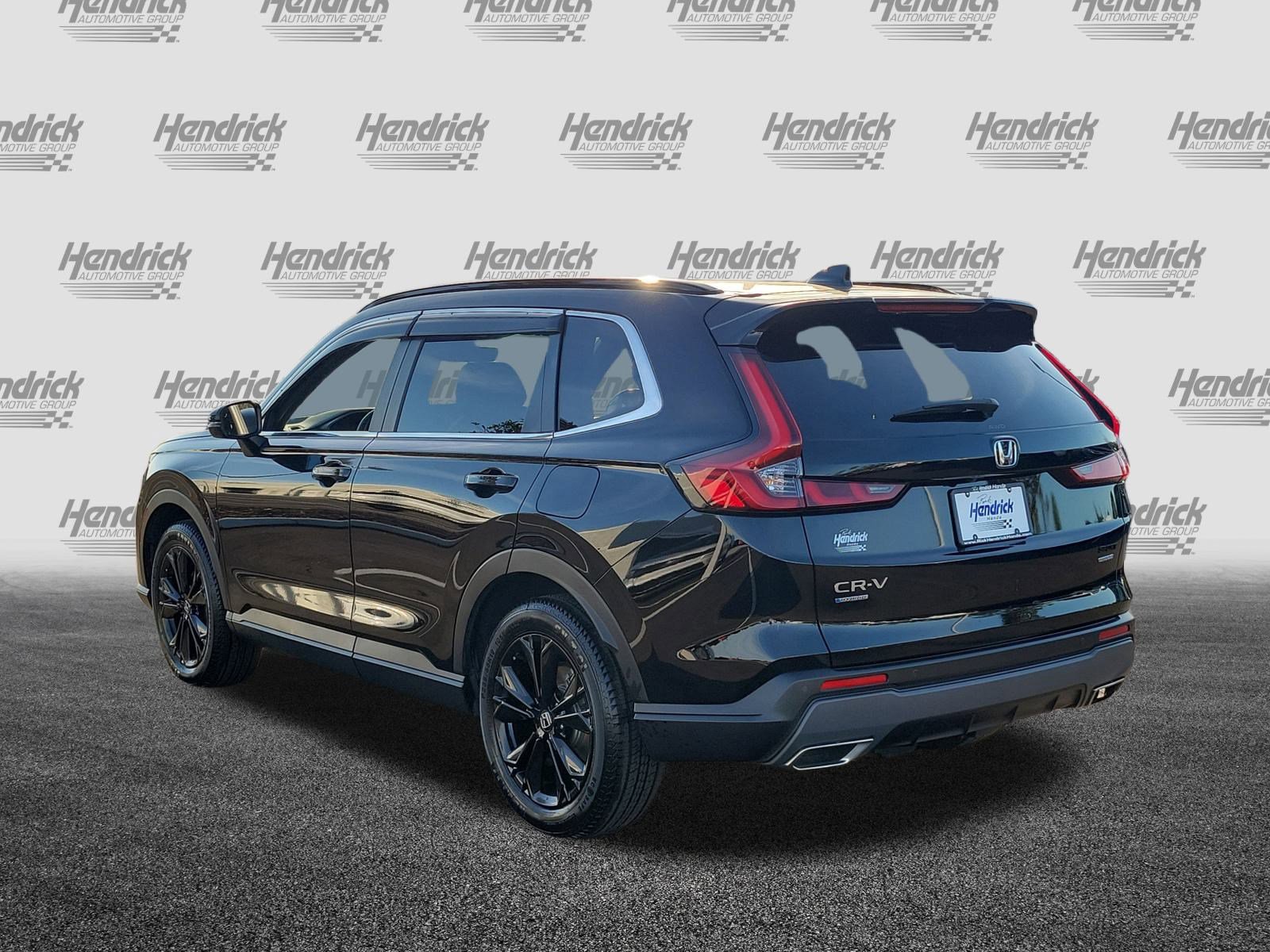 Used 2024 Honda CR-V Sport Touring image 5