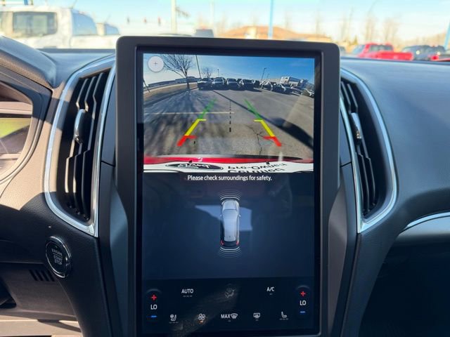 Certified 2022 Ford Edge Titanium image 29