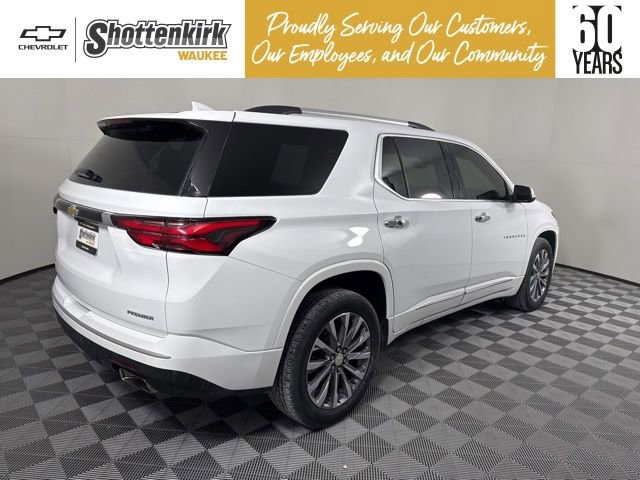 Used 2023 Chevrolet Traverse Premier image 3