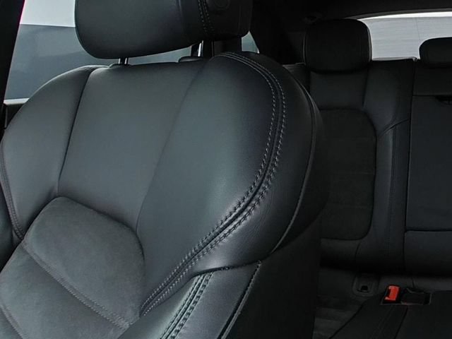 Used 2021 Porsche Macan GTS w/ Sport Chrono Package AWD/4WD image 25