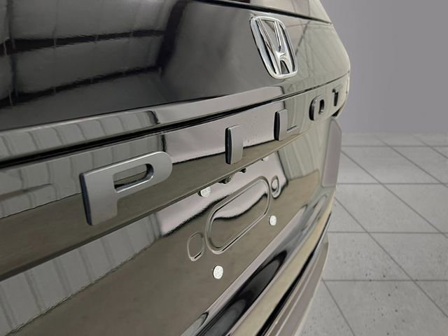 New 2025 Honda Pilot Elite image 5