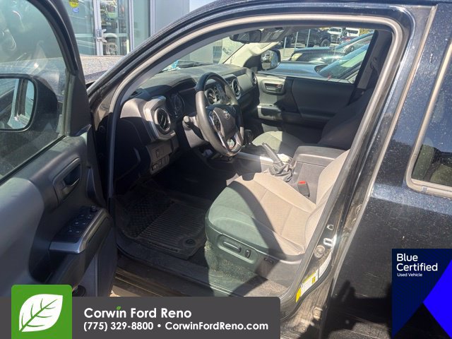 Used 2022 Toyota Tacoma SR5 RWD image 8
