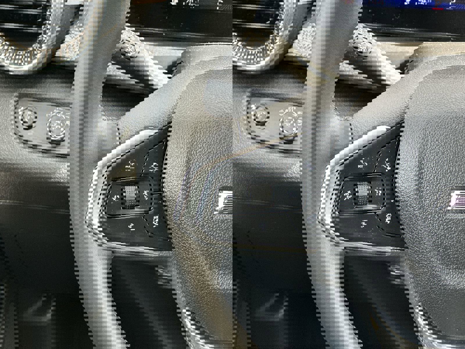 Certified 2025 Chevrolet Trax ACTIV w/ Driver Confidence Package image 20