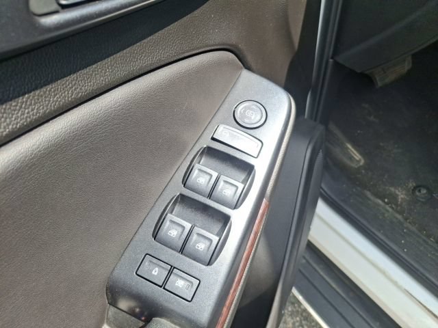 Used 2020 GMC Yukon SLE w/ SLE Value Package AWD/4WD image 11