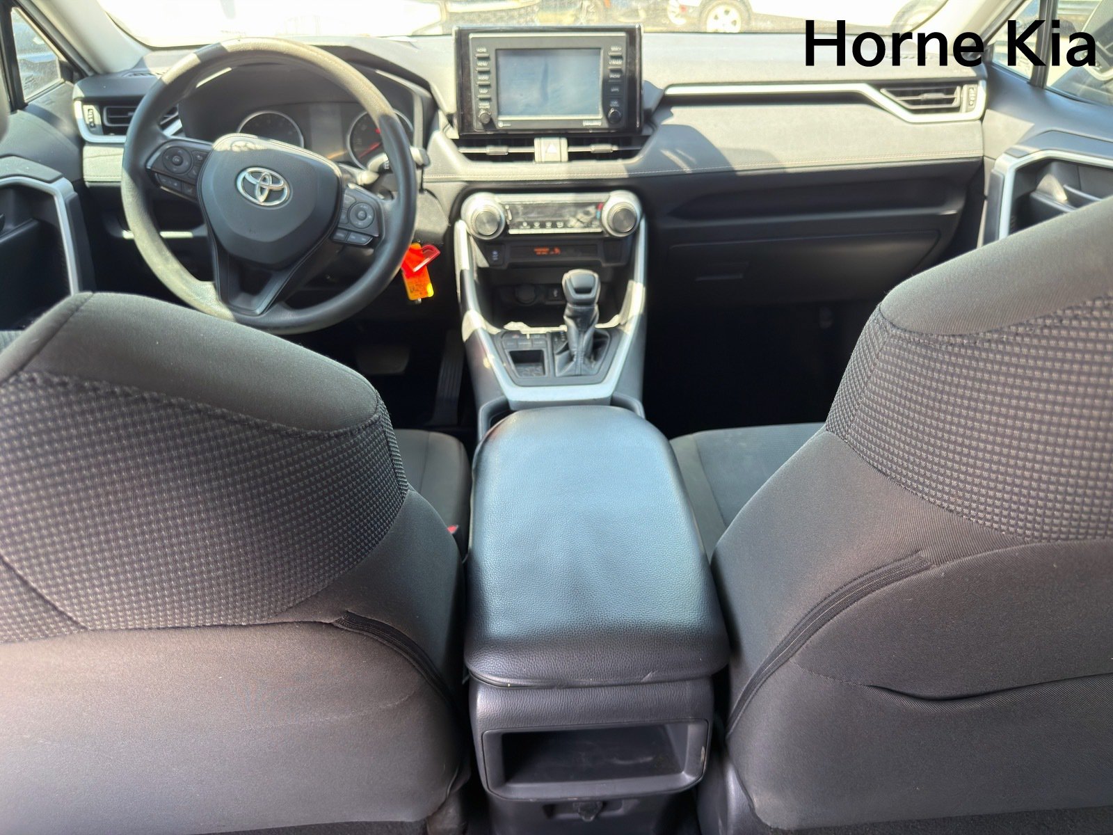 Used 2021 Toyota RAV4 LE FWD image 25