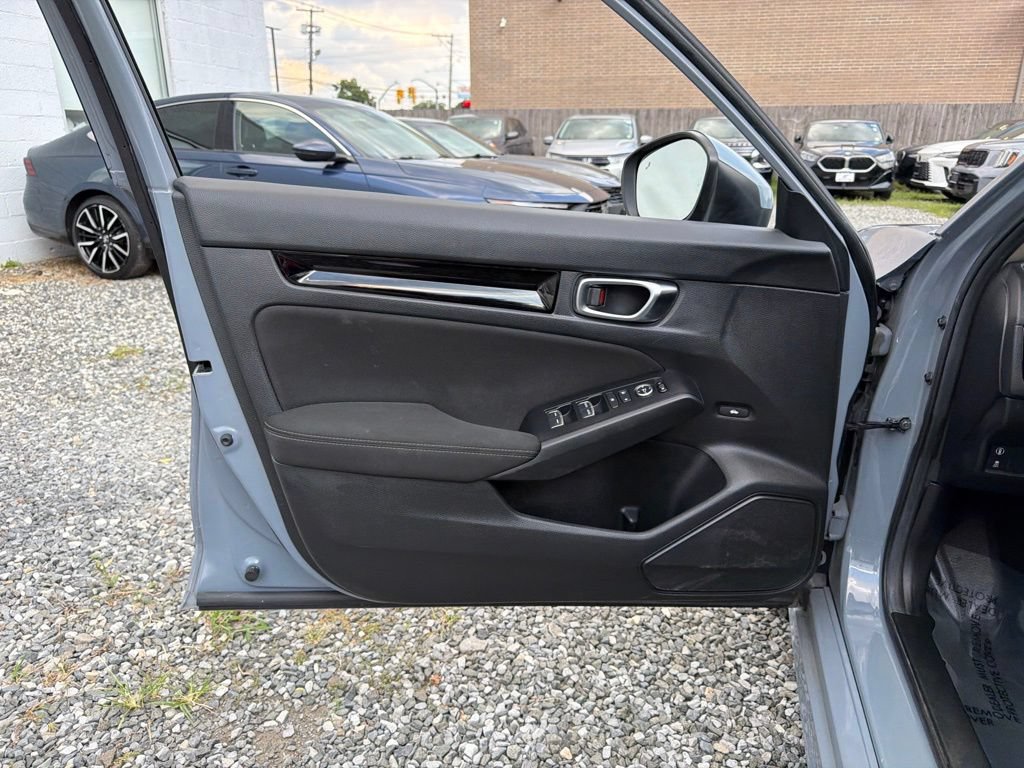 Used 2024 Honda Civic EX image 24