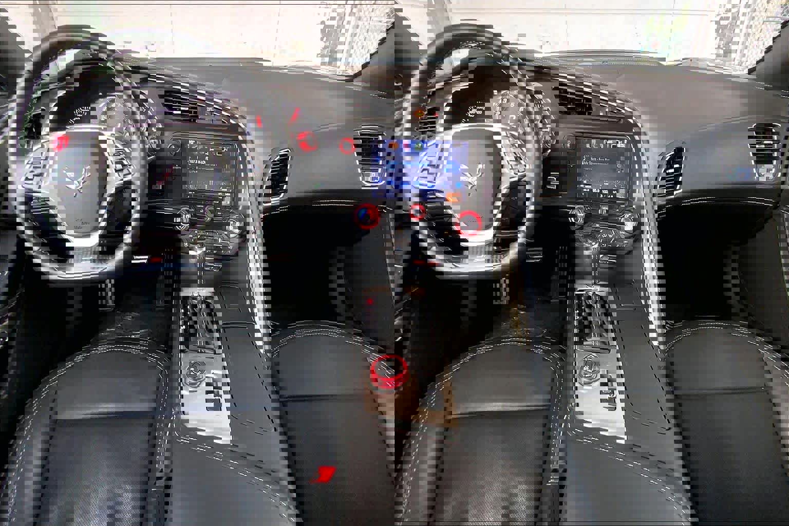 Used 2016 Chevrolet Corvette Z06 w/ 3LZ Preferred Equipment Group image 16