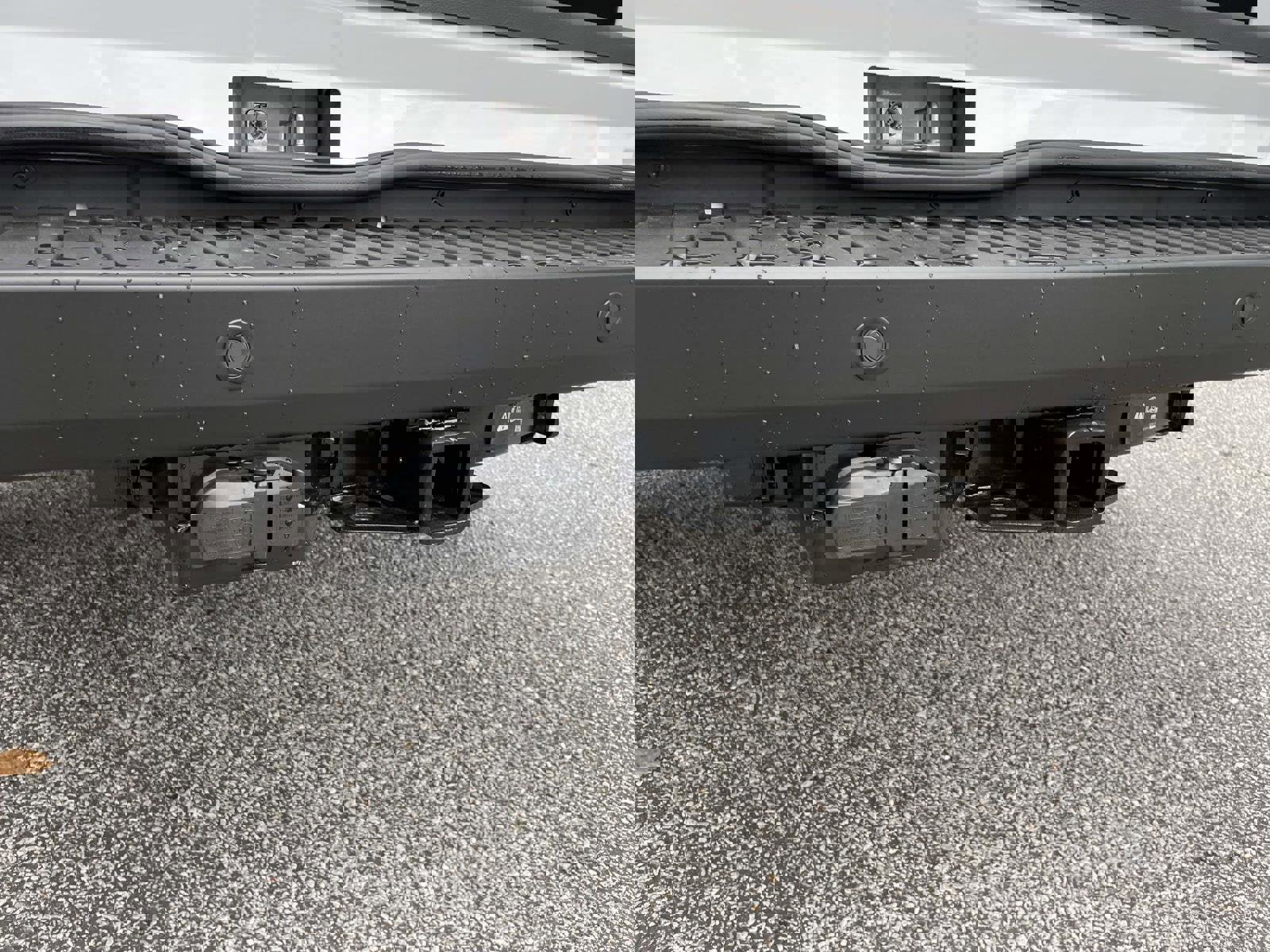 New 2025 Ford Transit 150 Low Roof AWD w/ Load Area Protection Package image 9