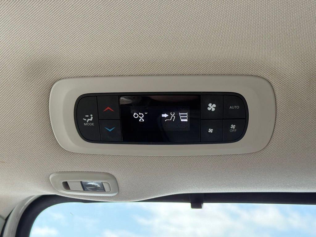 Used 2021 Chrysler Pacifica Limited w/ Premium & Safety Sphere Group AWD/4WD image 44