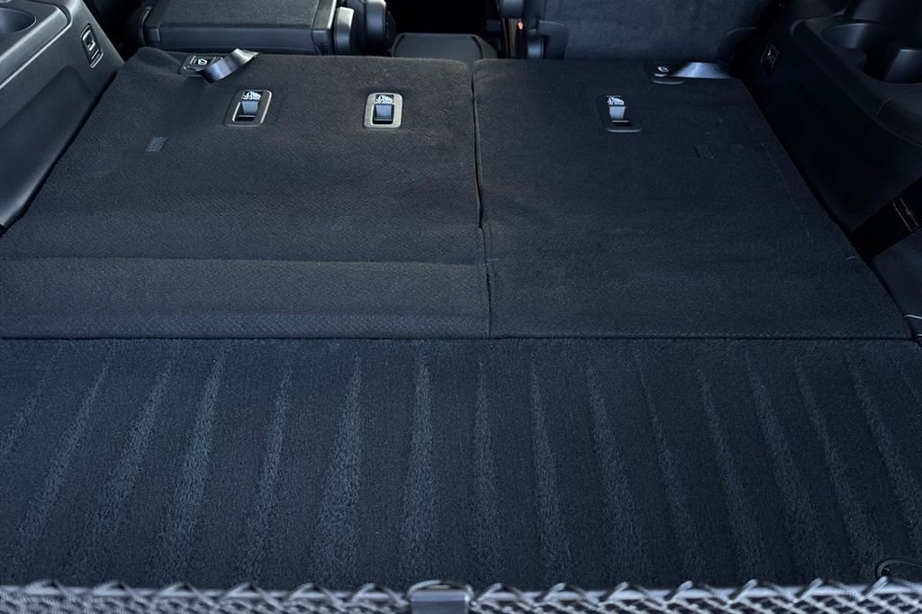 Used 2025 Honda Pilot TrailSport image 18