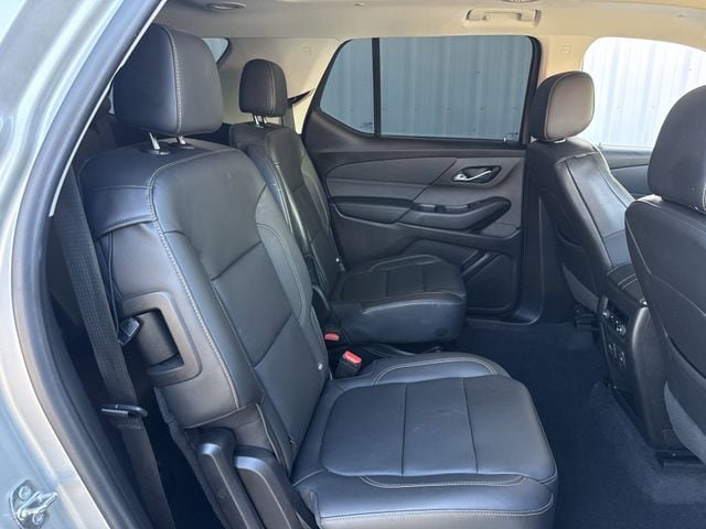 Used 2021 Chevrolet Traverse RS w/ LPO, Floor Liner Package image 33