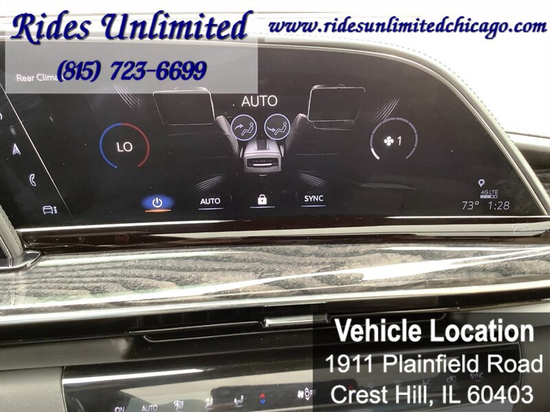 Used 2021 Cadillac Escalade Premium Luxury w/ Performance Package AWD/4WD image 22