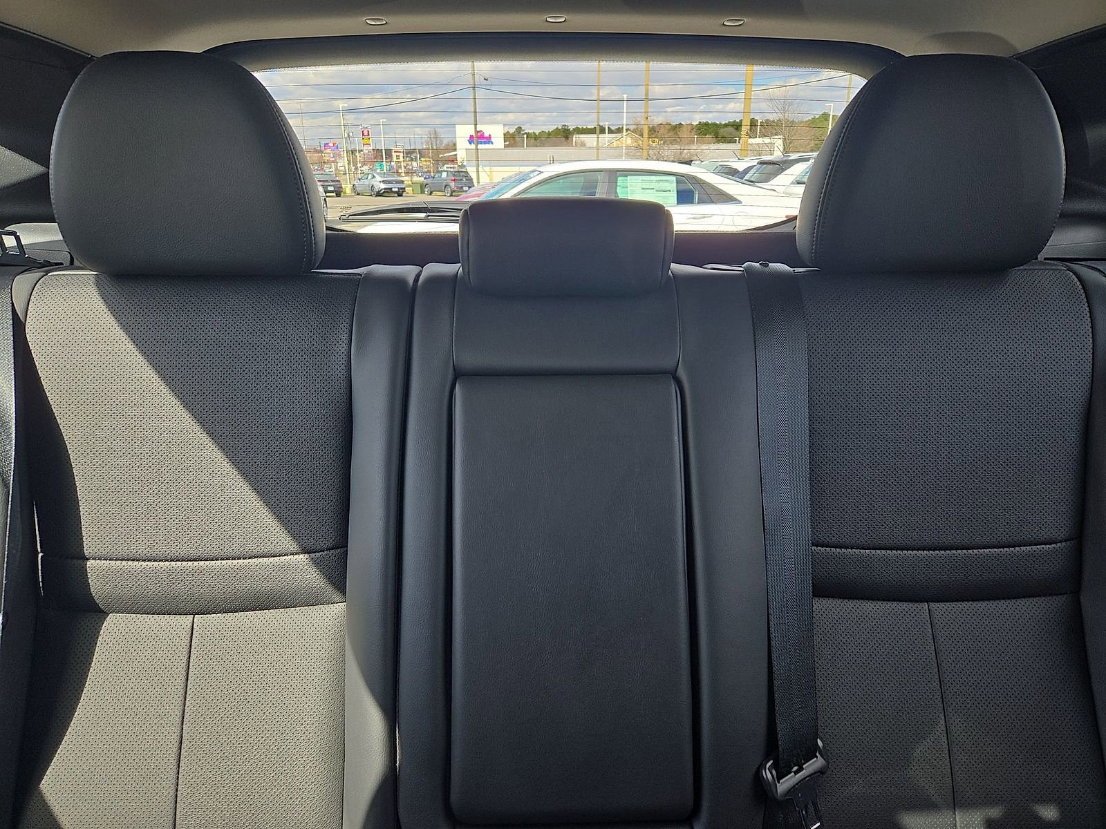 Used 2021 Nissan Rogue Sport SL w/ Premium Package image 13