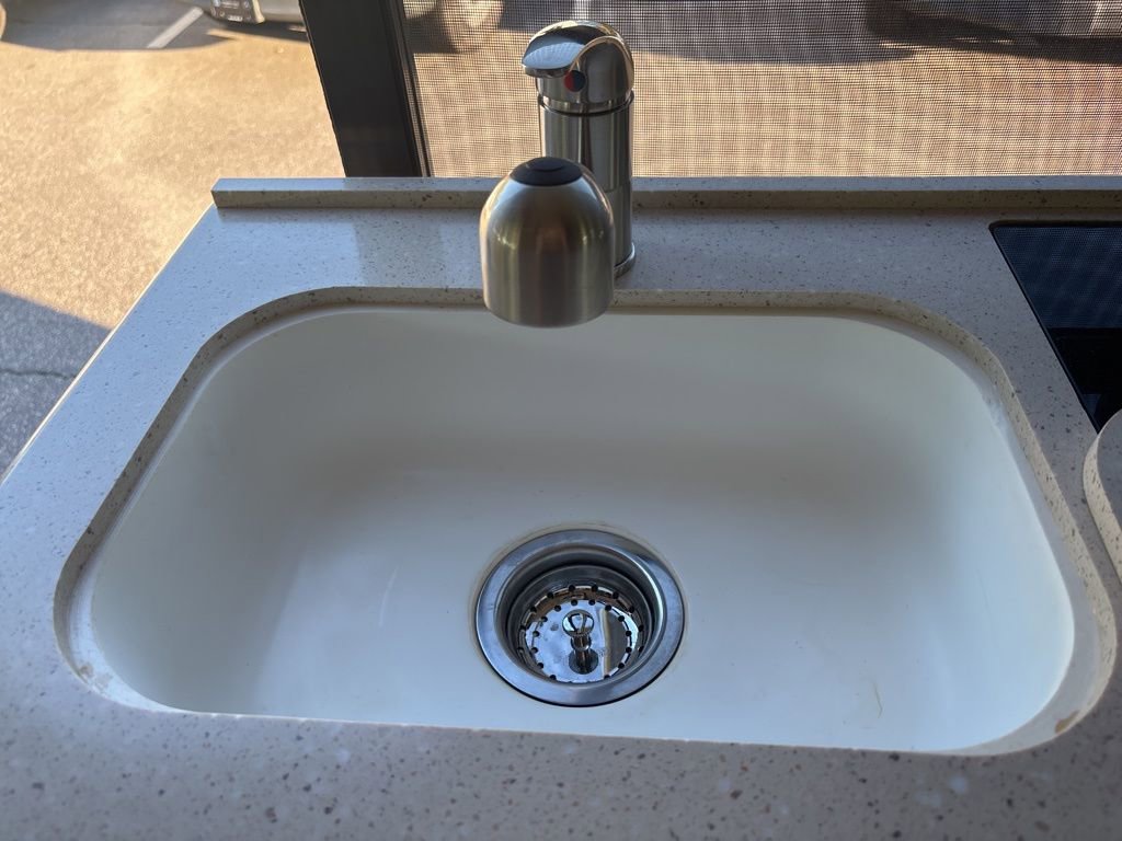 Used 2022 Mercedes-Benz Sprinter 2500 image 35