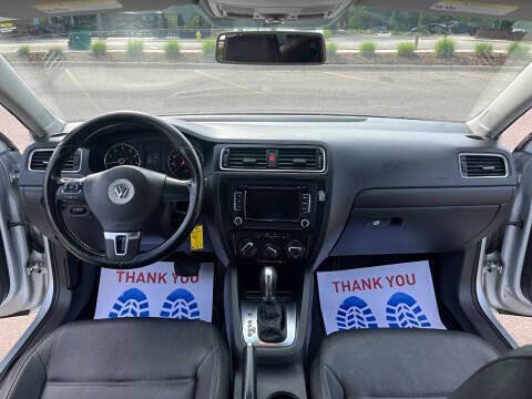 Used 2013 Volkswagen Jetta SE image 13