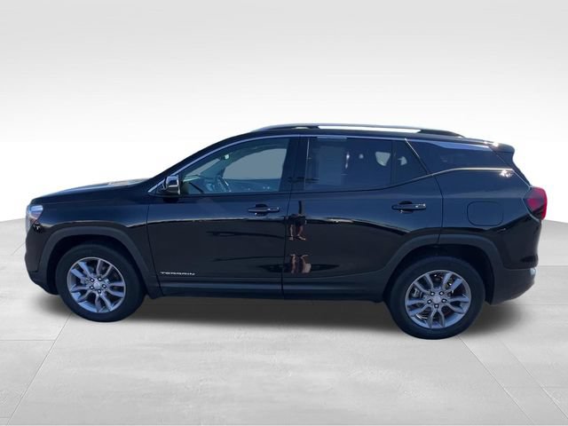 Certified 2023 GMC Terrain SLT w/ Infotainment Package II AWD/4WD video 3