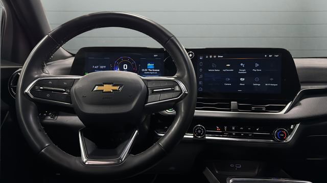 Used 2025 Chevrolet Equinox LT image 30