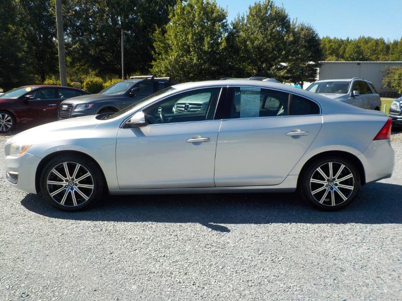 Used 2016 Volvo S60 T5 Premier FWD image 2