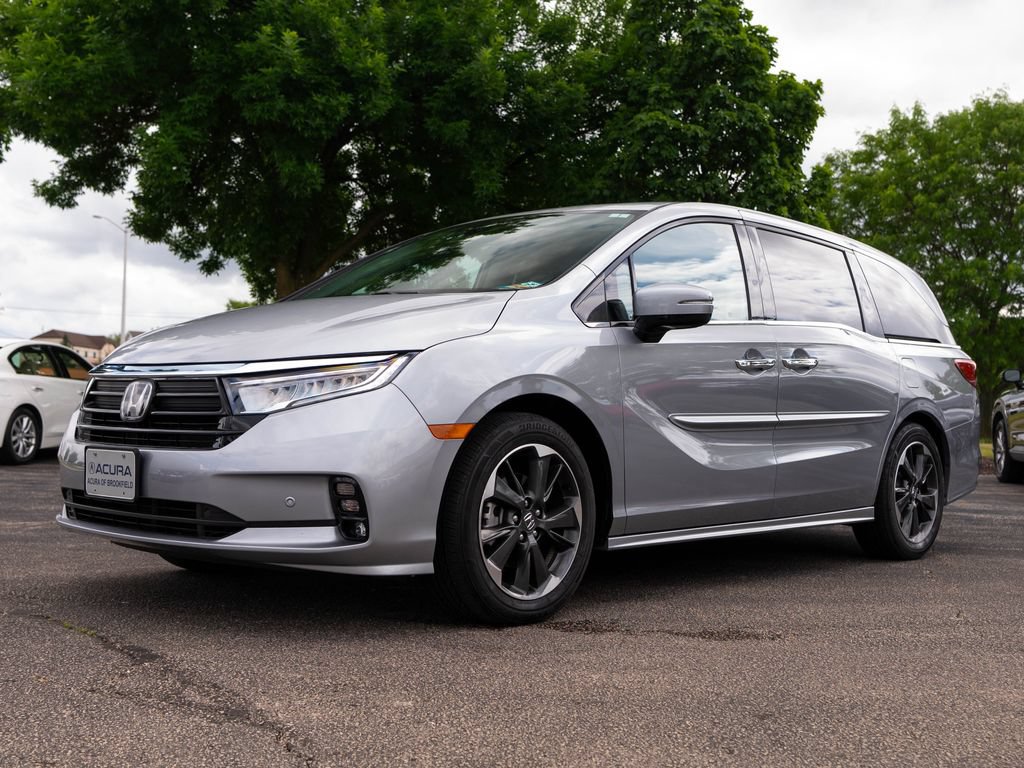 Used 2024 Honda Odyssey Elite image 5
