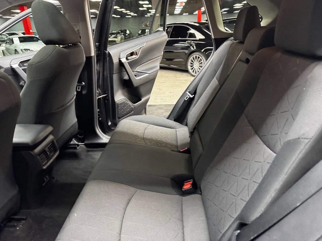 Used 2019 Toyota RAV4 XLE image 44