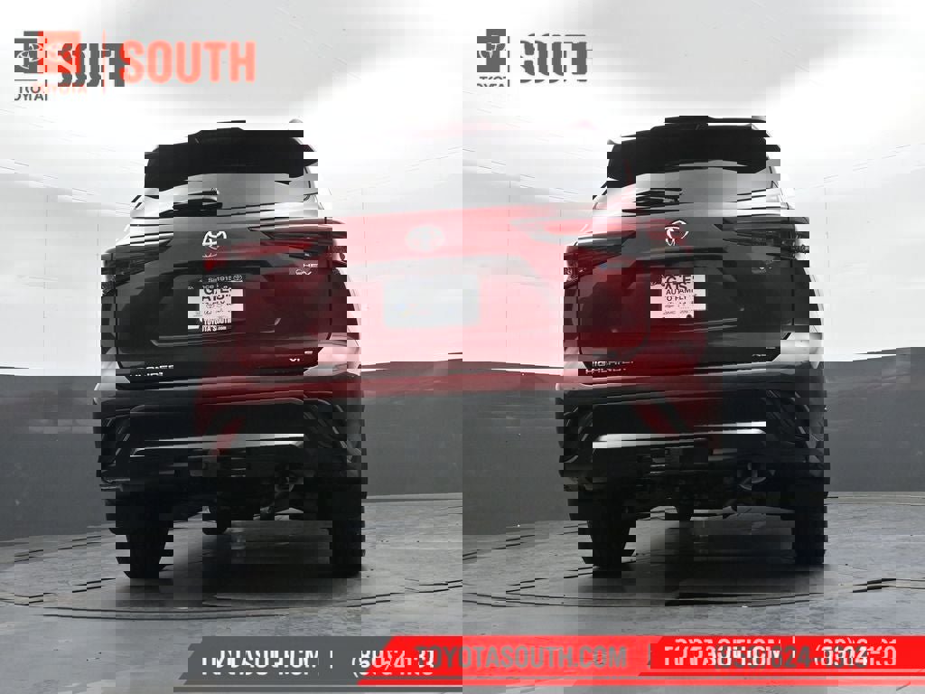 New 2026 Toyota Highlander XLE image 43