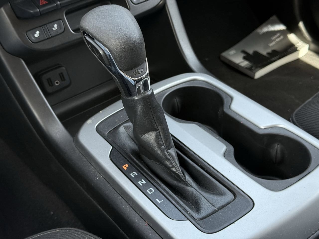 Used 2022 Chevrolet Colorado LT w/ LT Convenience Package AWD/4WD image 23