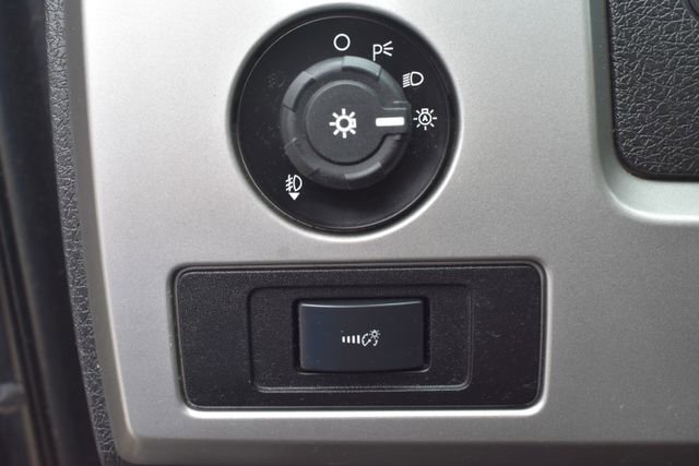 Used 2014 Ford F150 FX4 w/ Equipment Group 402A Luxury AWD/4WD image 21
