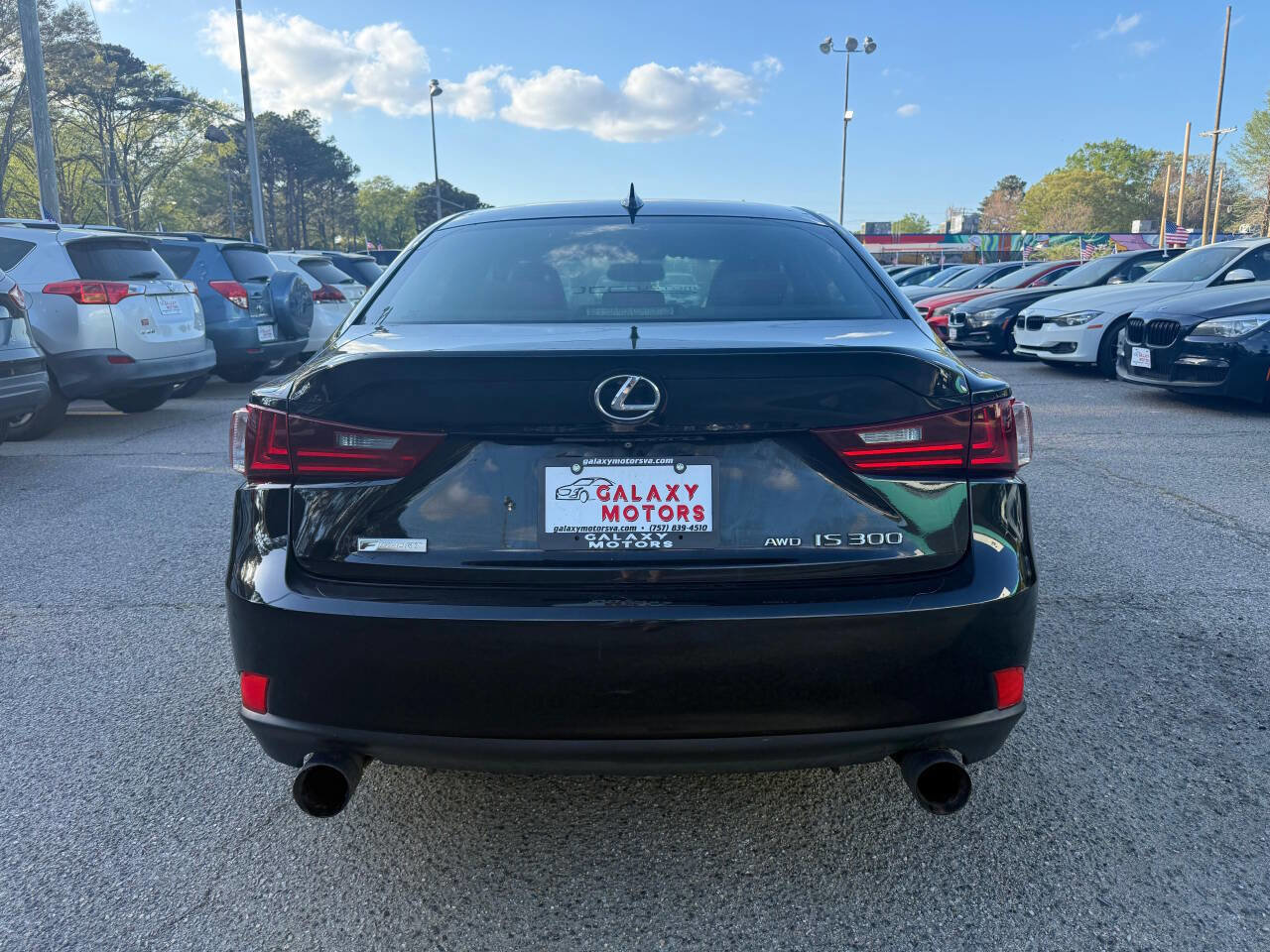 Used 2016 Lexus IS 300 AWD image 13